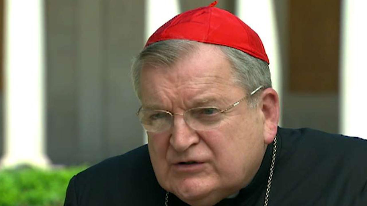 You are currently viewing Raymond Leo Cardinal Burke weighs in on 2020 Dems, calls out Biden, Harris